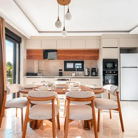 Mare - Palmera Villa Alanya